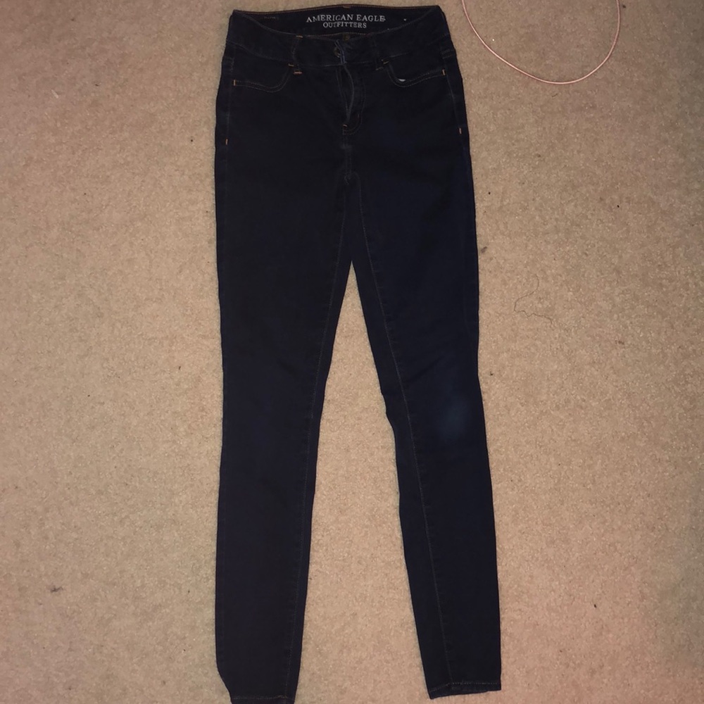 American Eagle blue jeans